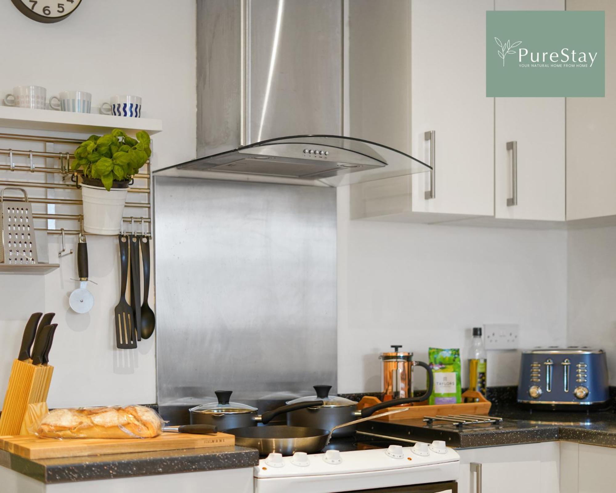Stunning Two Bed Leamington Apartment With Free Wifi By Purestay Short Lets & Serviced Accommodation Zewnętrze zdjęcie