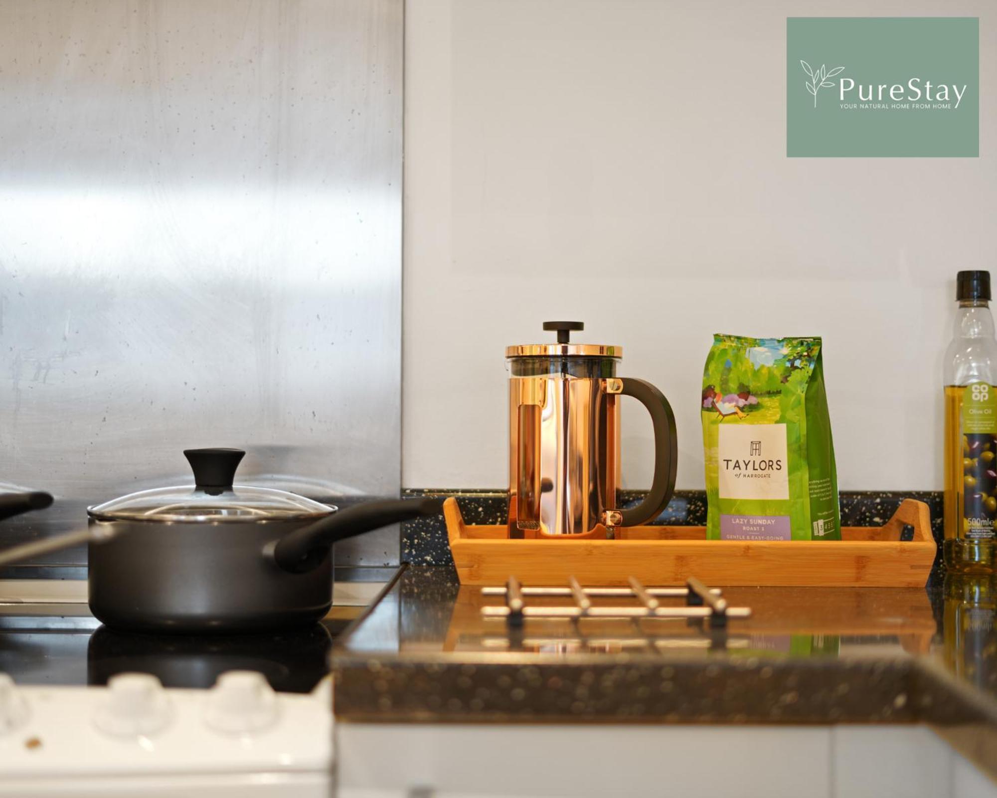 Stunning Two Bed Leamington Apartment With Free Wifi By Purestay Short Lets & Serviced Accommodation Zewnętrze zdjęcie